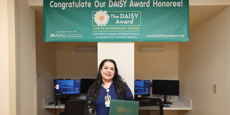 Gaxiola Quinteros with DAISY Award